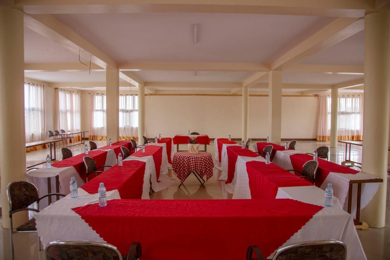 The Sparrow Hotels Soroti エクステリア 写真
