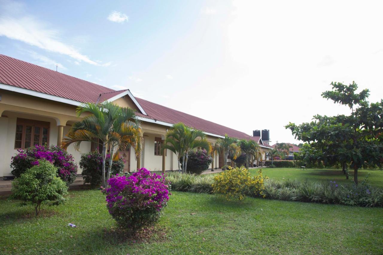 The Sparrow Hotels Soroti エクステリア 写真