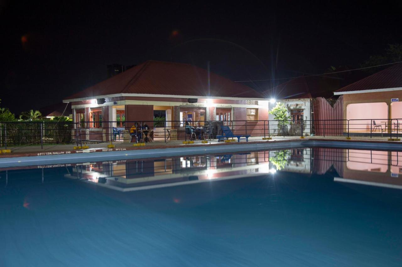 The Sparrow Hotels Soroti エクステリア 写真